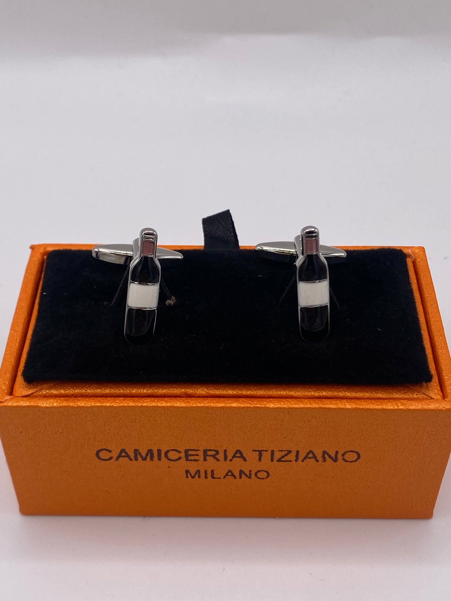 Gemello da polso BOTTIGLIA di VINO stilizzata 061