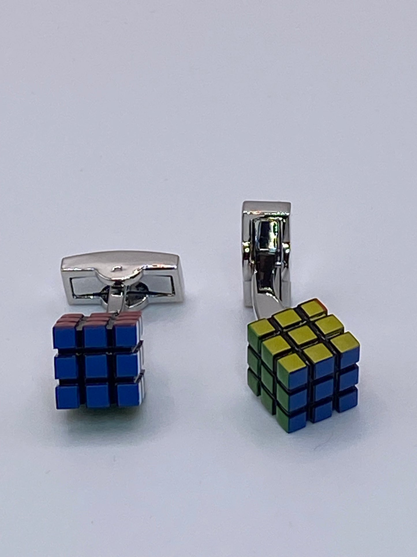 Gemelli da polso. CUBO di RUBIK 324