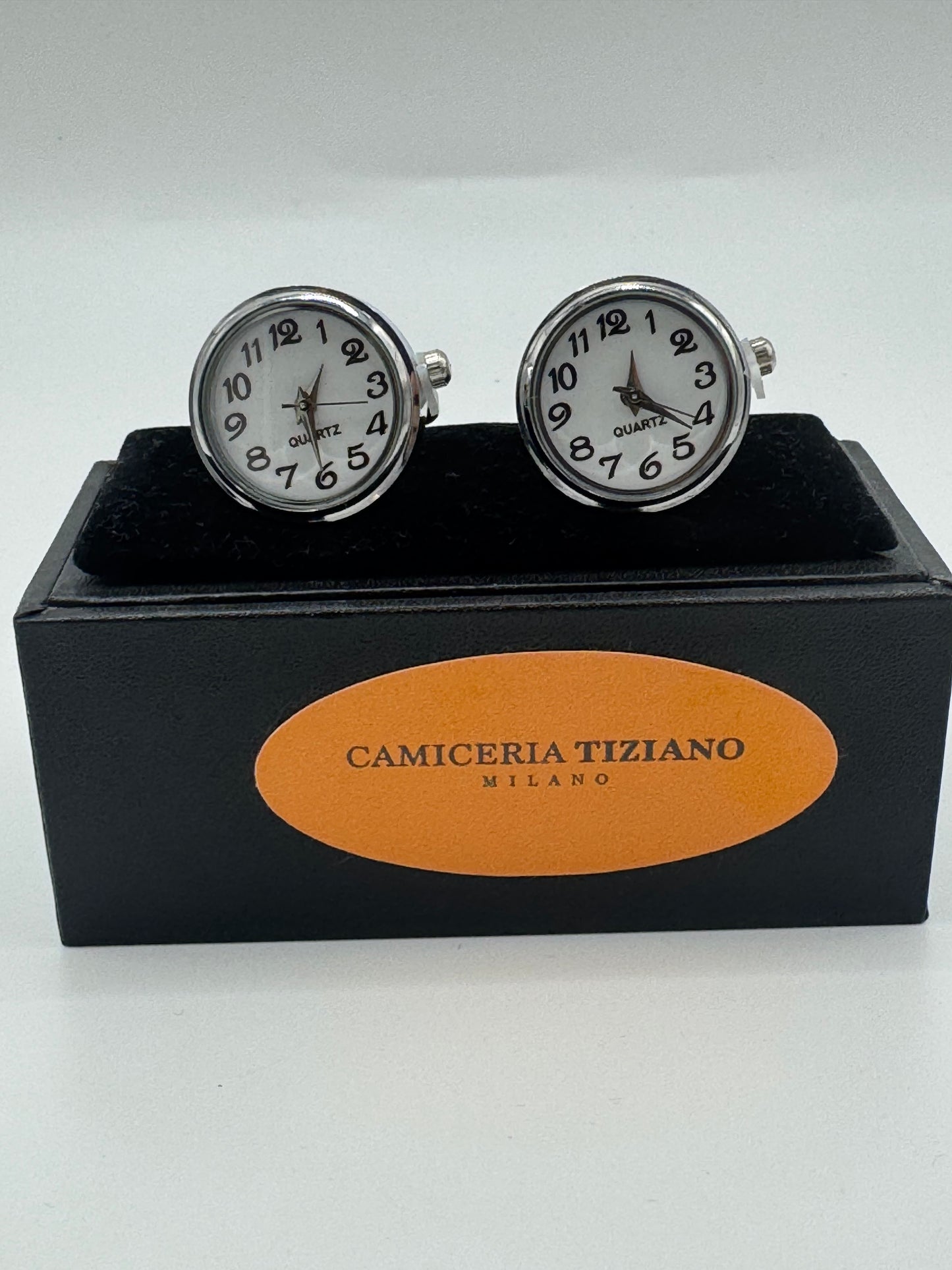 Gemelli da polso Orologio funzionante a batteria colori vari 337